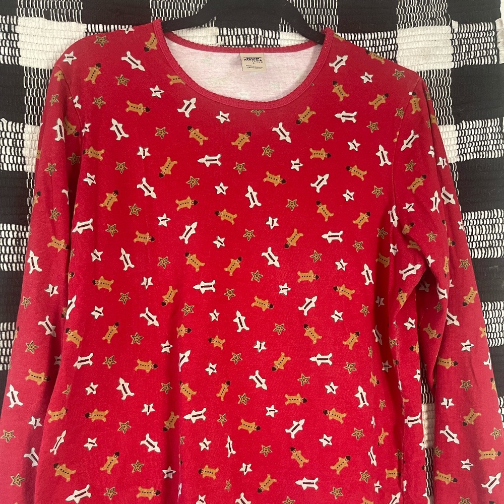 Red Gingerbread Cookie Long Sleeve Large Sleeve